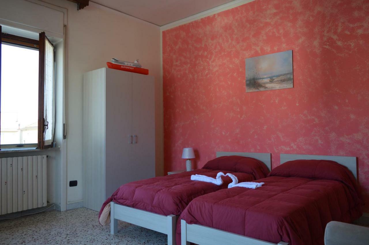 B&B Olympo Salernes Extérieur photo
